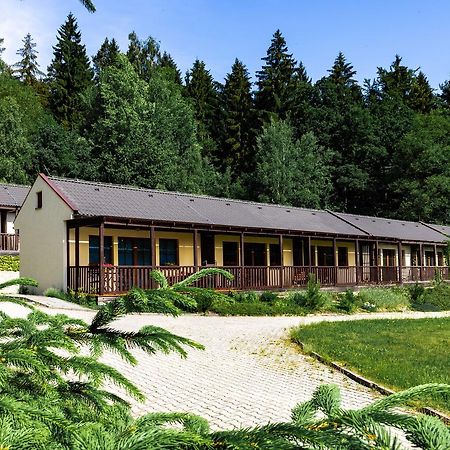 Resort Lesni Lazne Zvánovice 외부 사진